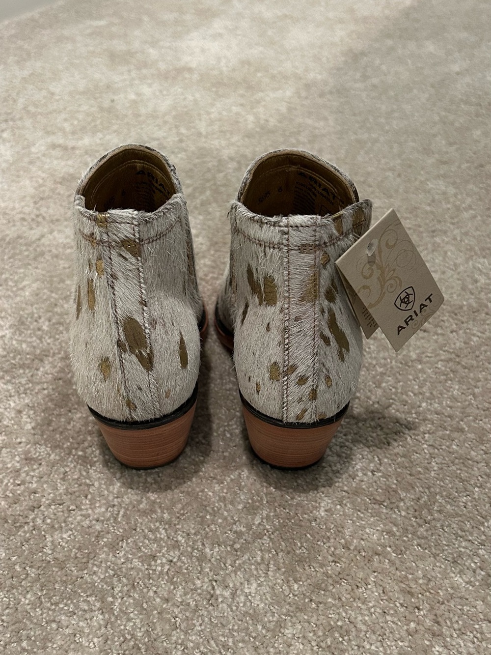 NWT Ariat boots - Picture 3 of 7